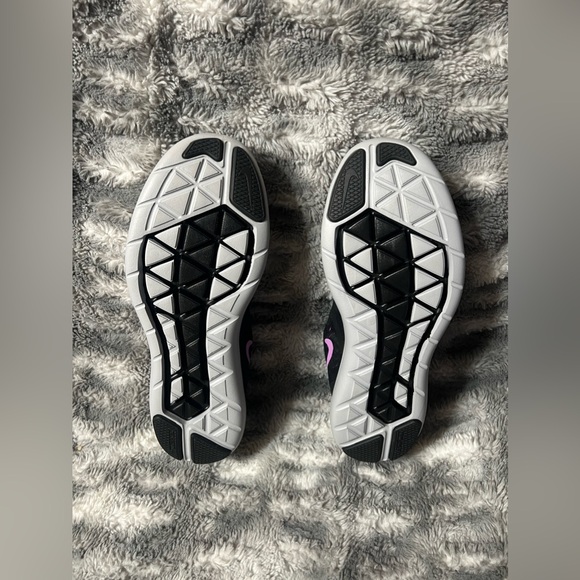 Nike Flex 2017 Run Women’s Size 10 Black & Purple (898476-014) - Picture 5 of 6